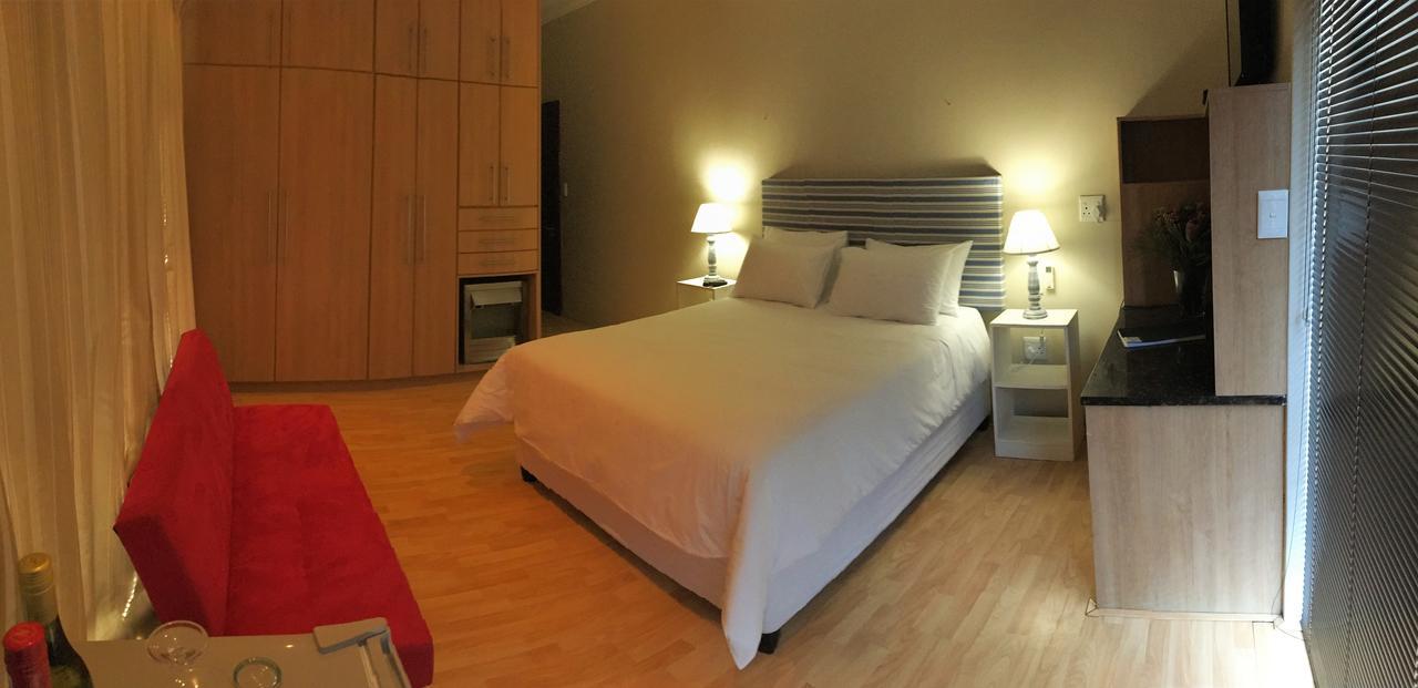 Marine 5 Boutique Hotel Gansbaai Eksteriør billede